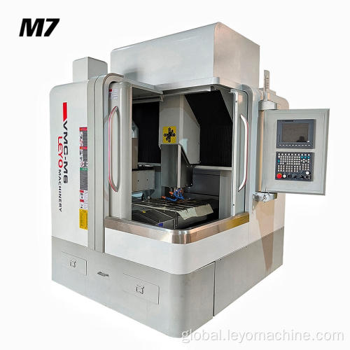 Xyz Travel 700/600/300 mm M7 CNC Milling Machine